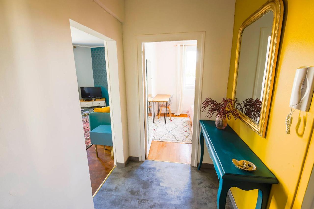 Appartement Rousseau - Centre Ville 5 Minutes Gare Тур Екстер'єр фото